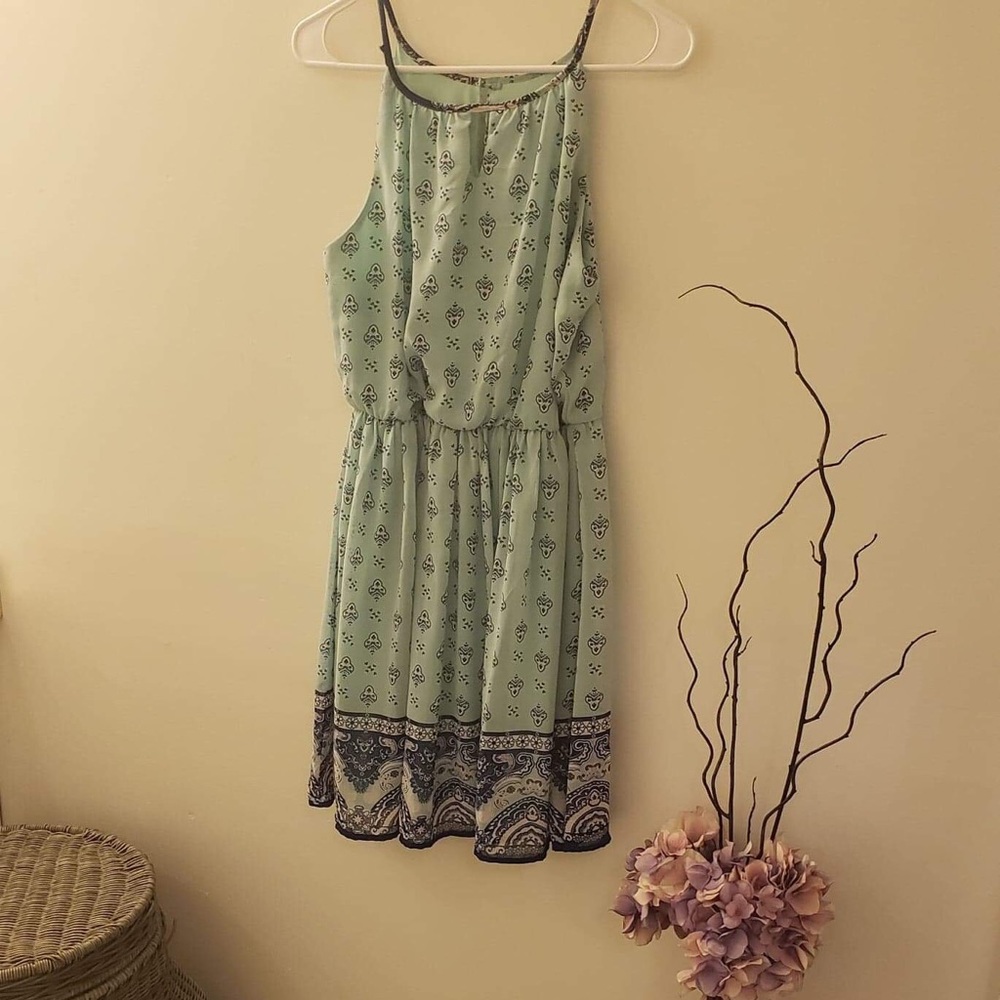 Mint green eyelet dress from Francesca’s boutique